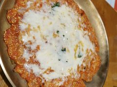 芝士泡菜饼-Myth猪蹄(明洞店)