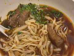 -康师傅私房牛肉面(申虹店)