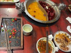 -袁老四重庆老火锅(桐梓坡店)
