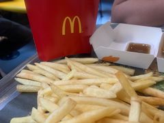 -麦当劳(宝山大厦店)