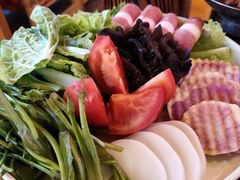 -民食香·腊排骨野生菌美食(木府店)