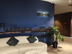 -丽辰酒店(深圳翻身地铁站店)