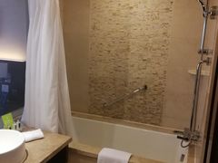 -上海浦东康桥绿地假日酒店