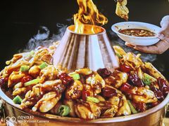 -川流不息·地道川菜·小龙虾(松东路店)