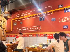 -小饕荟雅安贡椒鱼鲜馆(广福桥店)