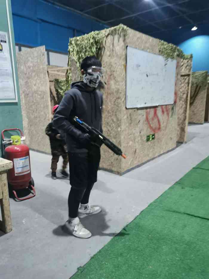 319集结地真人cs 轰趴体验馆(欢乐谷店(化工路泓彤体育园区内))-"新