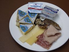 希尔顿酒店-上海静安昆仑大酒店
