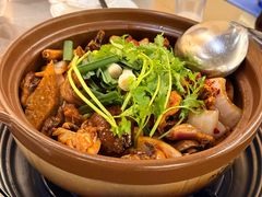 -胡须佬鸡煲四季火锅店(石厦西村直营店)