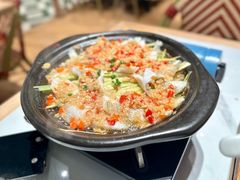 现啫惹味嫩鲈鱼砂锅-芽笼芽笼新加坡餐厅(环球港店)