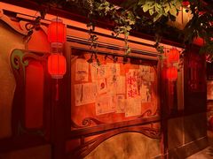 -暴风岛沉浸式体验馆(百联世纪店)
