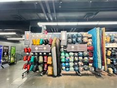 -迪卡侬(西三旗店)