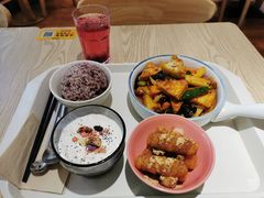 山城麻辣素香锅-轻蔬不用等·素食(江苏路店)