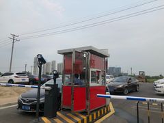 -融创茂-停车场