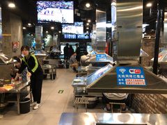 -马路牙子烧烤音乐酒馆(望京店)