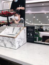 -镁连社·美联社