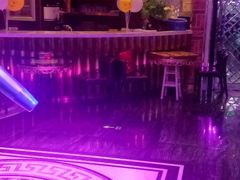 -GAGA主题量贩式KTV平价店(工大店)