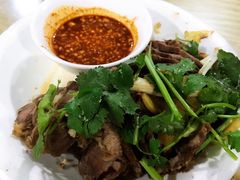 白切羊肉-新兴羊肉砂锅