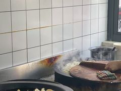 -黄阿姨锅贴大王(万航渡路店)