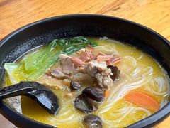 -桥香园过桥米线(国贸店)