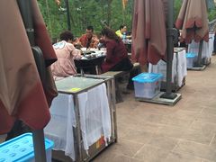 -楠柏弯休闲山庄(梨花溪店)