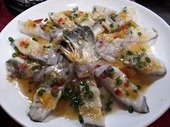 酸椒蒸黄花鱼-舒味姜母鸭·沙茶面(湖里店)