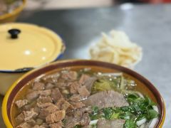 -花溪牛肉粉(八鸽岩店)