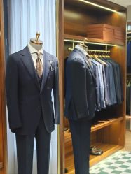 -优刻西服西装定制(金轮国际广场店)