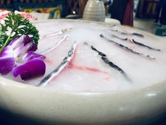 -东巴人鱼豆花火锅(幸福街店)