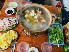 -威邵鸡煲(西华路总店)