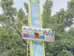 -顺德大良半月城游乐场