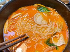 -银米·云南传统过桥米线(双廊黑金冠店)