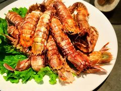 -鑫渔港海鲜本地菜·山海关浑锅(东戴河店)