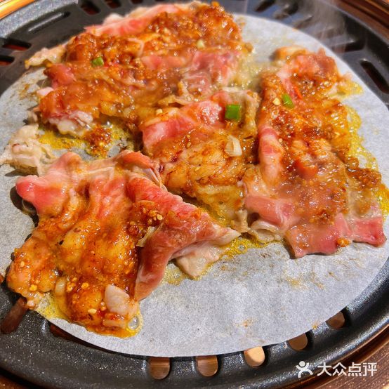 吴佬肥东北泥炉烤肉(滨江壹号店)