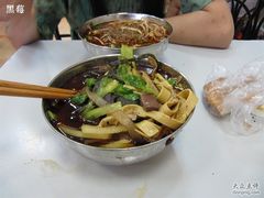 Sc&nbsp;331&nbsp;白家肥肠店&nbsp;冒菜7元-青石桥老瓦房肥肠粉总店(青石桥总店)