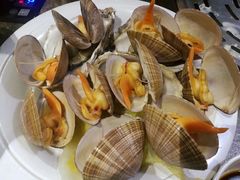 -日进一片海.生腌海鲜火锅.宵夜烧烤(三里屯总店)