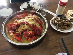-老谭虾王蟹皇·龙虾·烧烤(蝴蝶湾店)