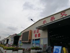 -七宝蔬菜农副产品综合交易市场-停车场