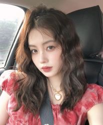-苑苑发型设计