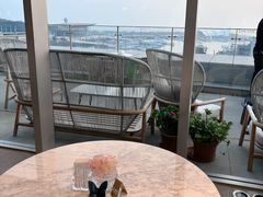 -人间采蜜(海信广场店)