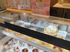 -花花卷卷·鲜食蛋糕(静安久光百货店)