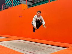 -极限PLAY运动娱乐新世界·团建派对表演休闲馆·室内高空游乐园