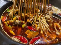 滋补药膳鸳鸯锅-串掌门砂锅串串香
