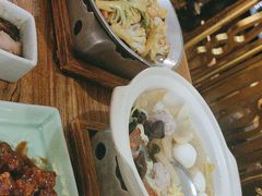 -新白鹿餐厅(银泰西湖文化广场店)