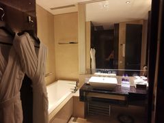 -广州天河希尔顿酒店