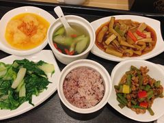 -优护佳月嫂育儿嫂中心(静安店)