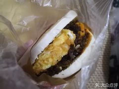 荷包蛋-老马家马蓉蛋菜夹馍·腊牛肉夹馍(回民街店)