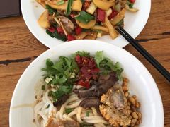 醋炒尾结-牛八宝桂林米粉(八里庄店)