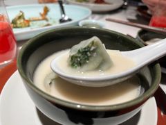 刀鱼馄饨-湖滨28中餐厅·西湖宴·杭州君悦酒店