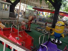 -顺德大良半月城游乐场