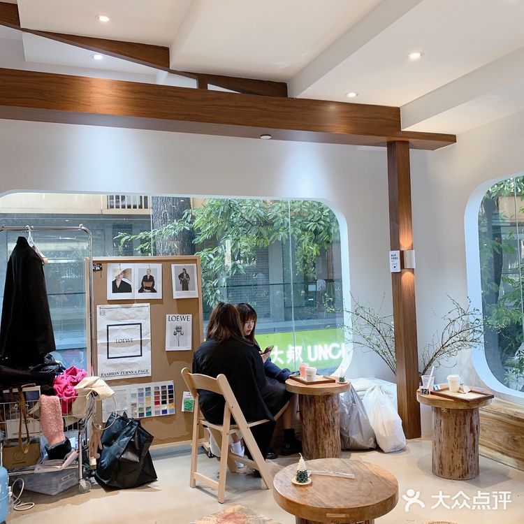 广州探店 ｜Un:no coffee·韩风咖啡馆 ｜圣诞必去